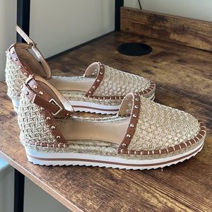 Jennifer Lopez | Shoes | Jl Jennifer Lopez Lisly Platform Slip On  Espadrille Wedge Sandals Size 75 | Poshmark